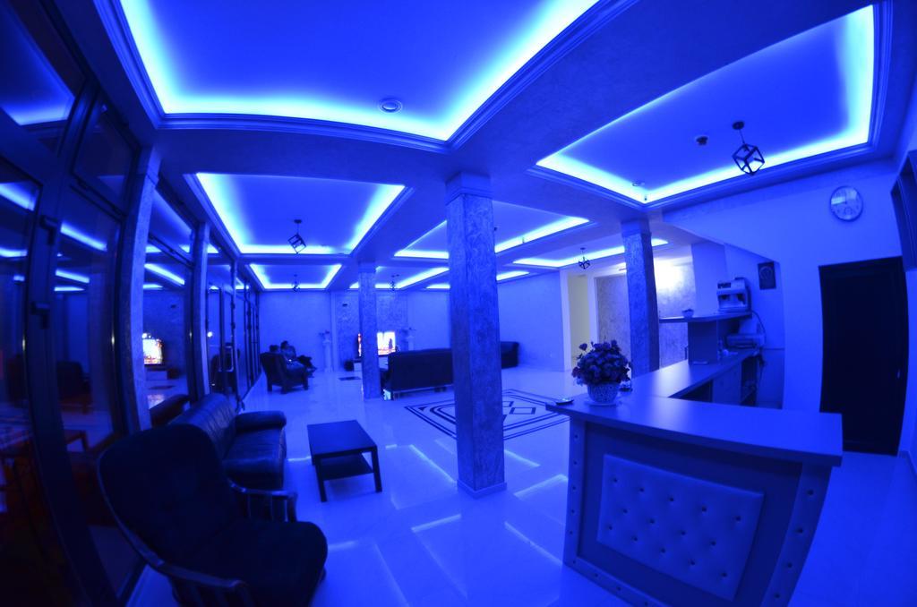 Razvan Holiday Costinesti Exterior photo