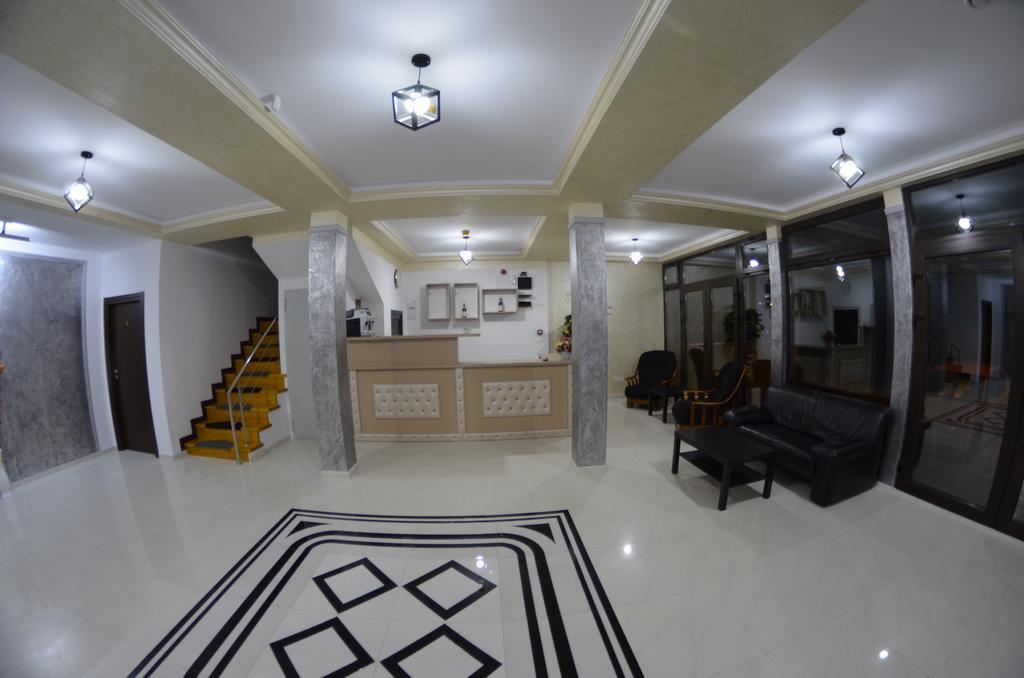 Razvan Holiday Costinesti Exterior photo