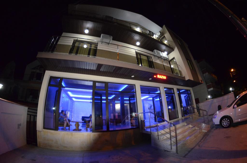 Razvan Holiday Costinesti Exterior photo